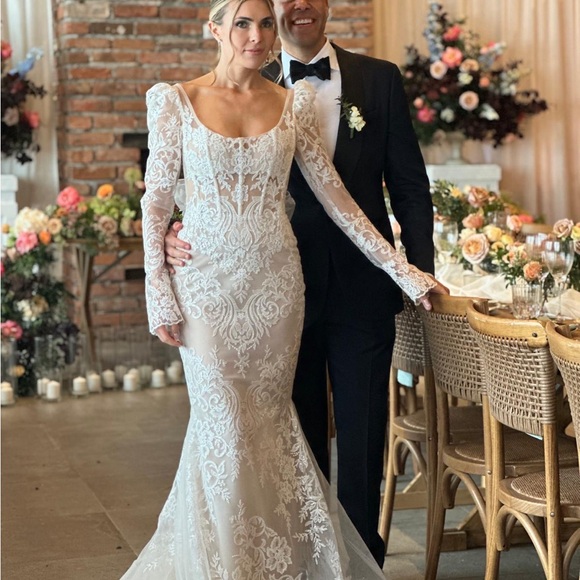 Stunning Berta Prive 2024 Wedding Dress available